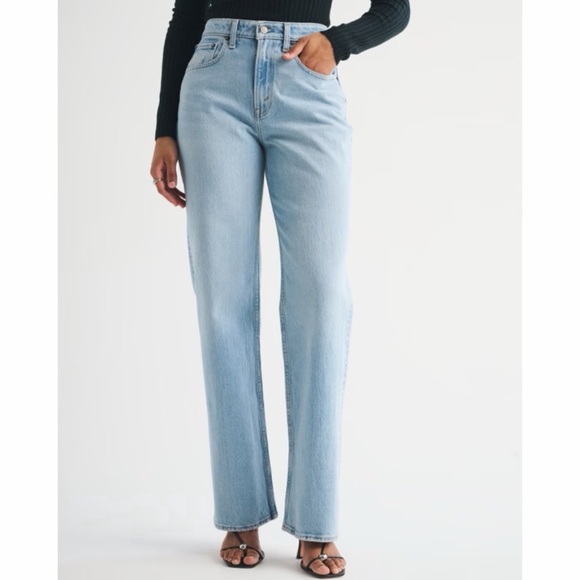 Abercrombie & Fitch Denim - Abercrombie & Fitch 90s Relaxed Jean